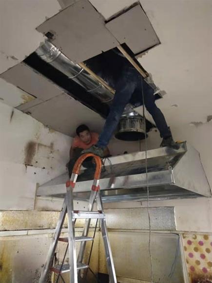 紗廠南路美食城廚房排煙改造